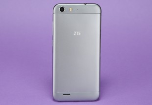 Мобильный телефон ZTE Blade V6